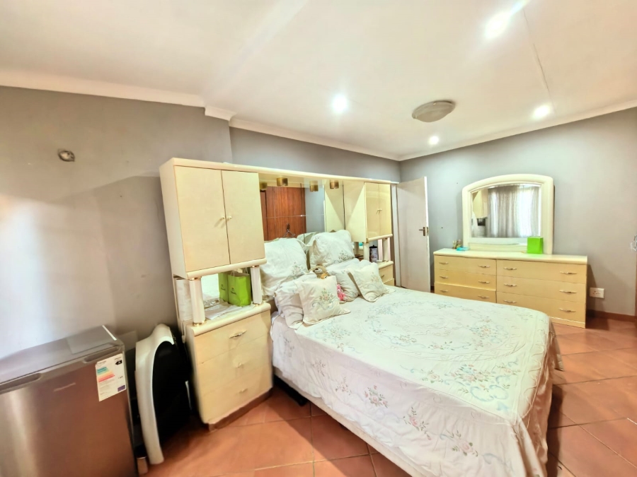 3 Bedroom Property for Sale in Waterval East North West